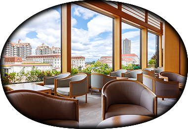 ロビーラウンジ「すみれ」