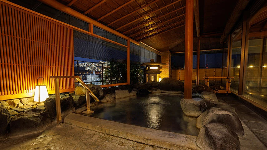 ホテル若水の露天風呂殿方