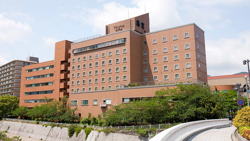 宝塚ワシントンホテルの外観